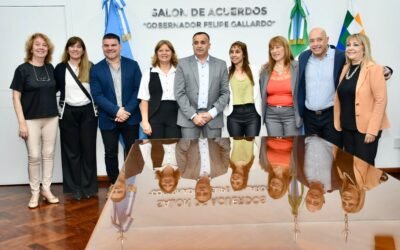 En el Salón de Acuerdos de la Casa de Gobierno, juraron dos nuevos subsecretarios del Ministerio de Salud con la meta de elevar la calidad del sistema sanitario.